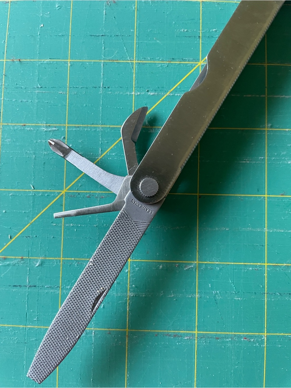 Leatherman Stainless Steel Multi-Tool Original, Great Condition! - Picture 6 of 7
